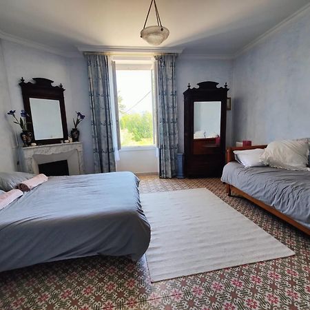 Chambre 3 Personnes Avec Salle De Bain Dans Mas Du Luberon Robion en Luberon Eksteriør bilde